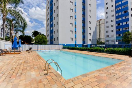 Apartamento à venda com 75m², 3 quartos e 1 vagaÁrea comum - Piscina