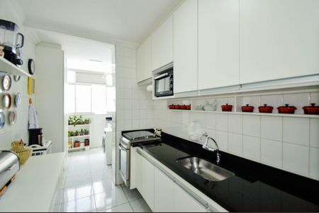 Apartamento à venda com 75m², 3 quartos e 1 vagaCozinha