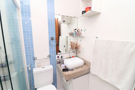 Apartamento à venda com 80m², 3 quartos e sem vagaBanheiro Social