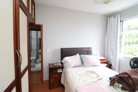 Apartamento à venda com 80m², 3 quartos e sem vagaSuíte