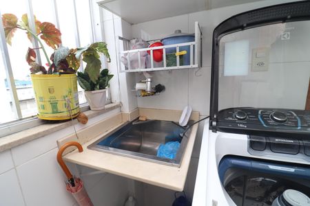 Apartamento à venda com 80m², 3 quartos e sem vagaÁrea de Serviço