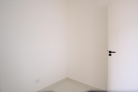 Quarto 1 de apartamento para alugar com 2 quartos, 40m² em Vila Carrão, São Paulo