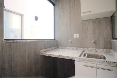 Apartamento para alugar com 40m², 2 quartos e sem vagaÁrea de Serviço