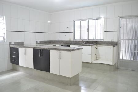 Cozinha de casa à venda com 3 quartos, 192m² em Vila Cleonice, São Paulo