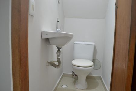 Casa à venda com 192m², 3 quartos e 1 vaga Casa à venda com 192m², 3 quartos e 1 vagalavabo