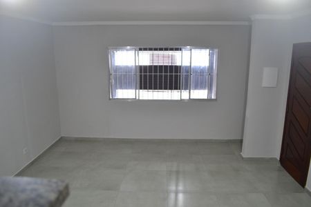 Casa à venda com 192m², 3 quartos e 1 vaga Casa à venda com 192m², 3 quartos e 1 vagaSala