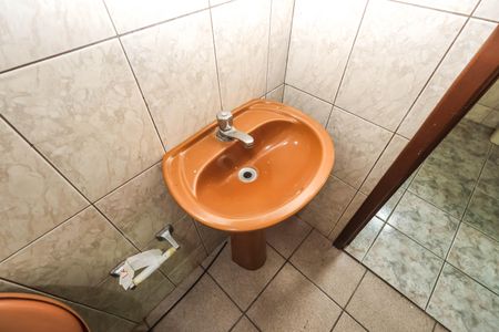 Casa para alugar com 65m², 1 quarto e 1 vaga Casa para alugar com 65m², 1 quarto e 1 vagaBanheiro