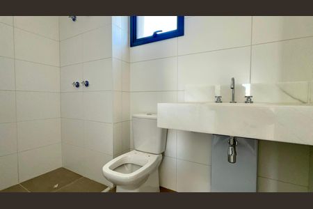 Apartamento à venda com 178m², 3 quartos e 2 vagas Apartamento à venda com 178m², 3 quartos e 2 vagasBanheiro da Suíte 3