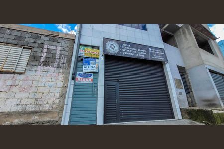 Casa para alugar com 2 quartos, 70m² em Residencial Pamela, Itaquaquecetuba
