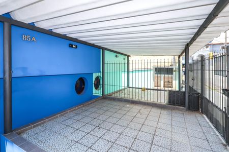 Casa para alugar com 50m², 1 quarto e 1 vaga Casa para alugar com 50m², 1 quarto e 1 vagaGaragem