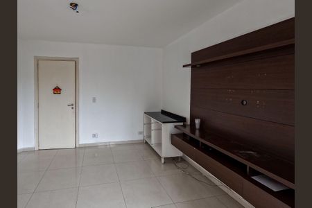 Apartamento para alugar com 2 quartos, 66m² em Vila Anastácio, São Paulo