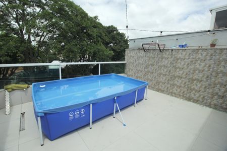 Apartamento à venda com 140m², 3 quartos e 2 vagasCobertura