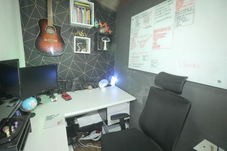 Apartamento à venda com 140m², 3 quartos e 2 vagasEscritório