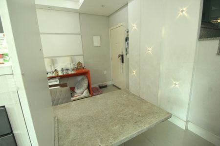 Apartamento à venda com 140m², 3 quartos e 2 vagasCopa