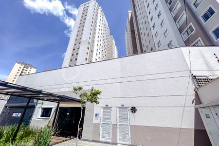 Apartamento para alugar com 34m², 2 quartos e sem vagaFachada com Plaquinha