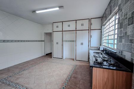 Casa à venda com 160m², 2 quartos e 5 vagasCozinha