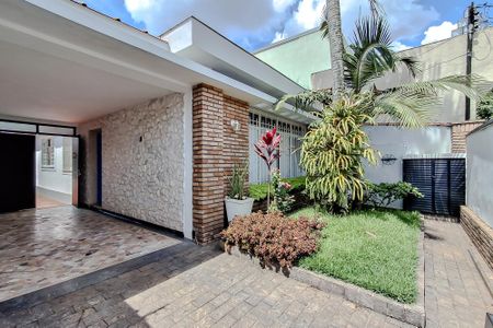 Casa à venda com 160m², 2 quartos e 5 vagasGaragem