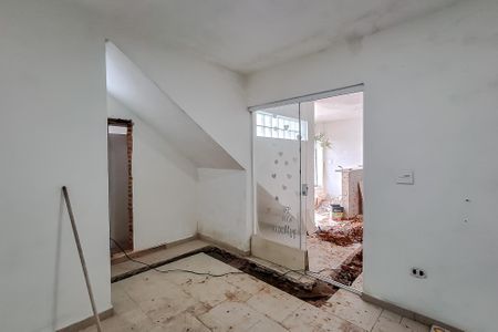 Casa à venda com 160m², 2 quartos e 5 vagasQuarto de Serviço