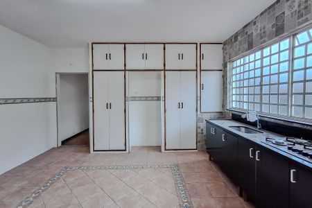 Casa à venda com 160m², 2 quartos e 5 vagasCozinha