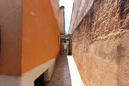 Casa para alugar com 250m², 3 quartos e 2 vagas Casa para alugar com 250m², 3 quartos e 2 vagasCorredor