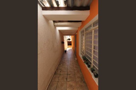 Casa para alugar com 250m², 3 quartos e 2 vagas Casa para alugar com 250m², 3 quartos e 2 vagasCorredor