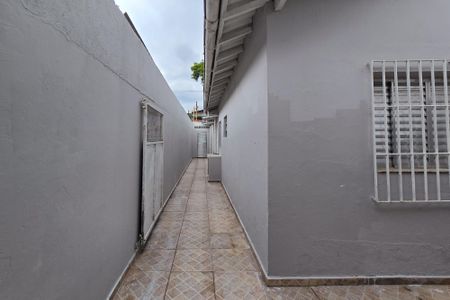 Casa à venda com 128m², 2 quartos e 2 vagasQuintal