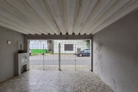 Casa à venda com 128m², 2 quartos e 2 vagasVista - Quarto 1