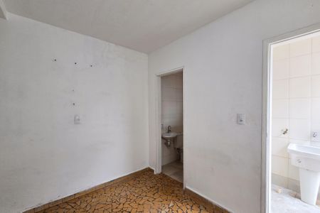 Casa à venda com 128m², 2 quartos e 2 vagasQuarto de Serviço