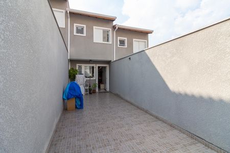 Casa à venda com 84m², 2 quartos e 2 vagas Casa à venda com 84m², 2 quartos e 2 vagasGaragem