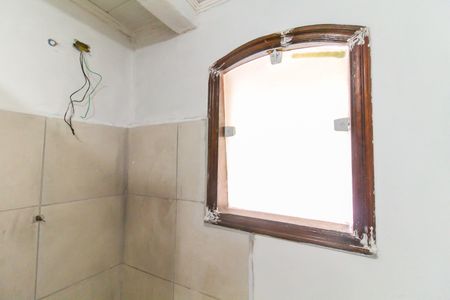 Casa para alugar com 42m², 1 quarto e sem vagaBanheiro