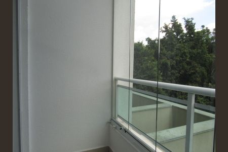 Sala - Varanda de apartamento à venda com 2 quartos, 54m² em Quitaúna, Osasco