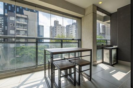 Apartamento para alugar com 30m², 1 quarto e sem vaga Apartamento para alugar com 30m², 1 quarto e sem vagaStudio - Varanda