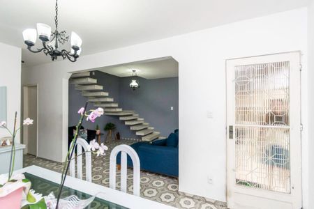 Sala de casa à venda com 5 quartos, 342m² em Irajá, Rio de Janeiro