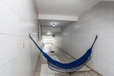 Casa à venda com 342m², 5 quartos e 3 vagas Casa à venda com 342m², 5 quartos e 3 vagasGaragem