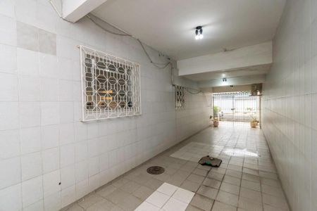 Casa à venda com 342m², 5 quartos e 3 vagas Casa à venda com 342m², 5 quartos e 3 vagasGaragem