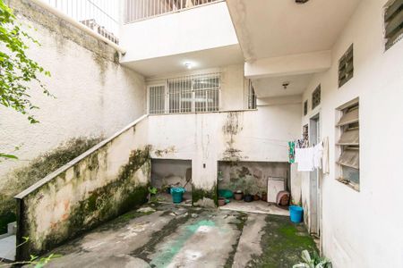 Casa à venda com 342m², 5 quartos e 3 vagas Casa à venda com 342m², 5 quartos e 3 vagasÁrea de Serviço