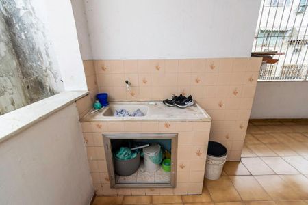 Casa à venda com 342m², 5 quartos e 3 vagas Casa à venda com 342m², 5 quartos e 3 vagasVaranda do 2º andar