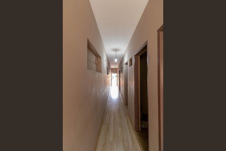 Casa à venda com 125m², 3 quartos e 2 vagas Casa à venda com 125m², 3 quartos e 2 vagasCorredor