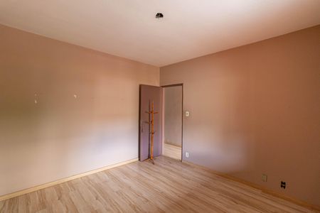 Casa à venda com 125m², 3 quartos e 2 vagas Casa à venda com 125m², 3 quartos e 2 vagasQuarto 1