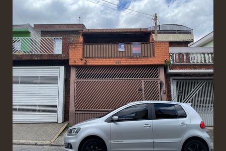 Casa à venda com 125m², 3 quartos e 2 vagas Casa à venda com 125m², 3 quartos e 2 vagasFachada + Placa