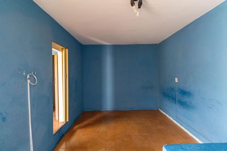 Casa à venda com 125m², 3 quartos e 2 vagas Casa à venda com 125m², 3 quartos e 2 vagasEdícula Quarto