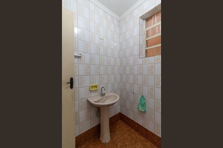 Casa à venda com 125m², 3 quartos e 2 vagas Casa à venda com 125m², 3 quartos e 2 vagasBanheiro