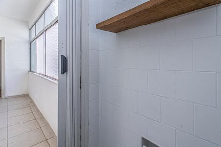 Casa à venda com 78m², 2 quartos e 1 vaga Casa à venda com 78m², 2 quartos e 1 vagabanheiro na área de serviço_3