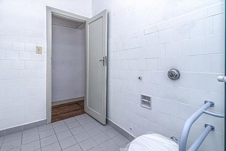 Casa à venda com 78m², 2 quartos e 1 vaga Casa à venda com 78m², 2 quartos e 1 vagabanheiro social_3