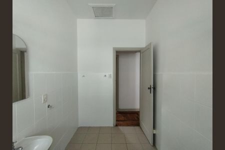 Apartamento à venda com 79m², 2 quartos e 1 vaga Apartamento à venda com 79m², 2 quartos e 1 vagaBanheiro - torneira