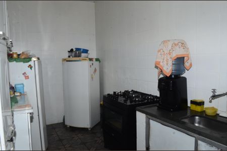 Casa à venda com 366m², 2 quartos e sem vagaCozinha