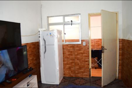 Casa à venda com 366m², 2 quartos e sem vagaSala