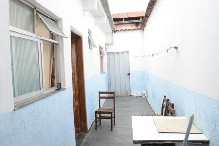 Casa à venda com 366m², 2 quartos e sem vagaVaranda