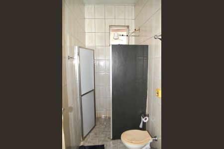 Casa à venda com 366m², 2 quartos e sem vagaBanheiro