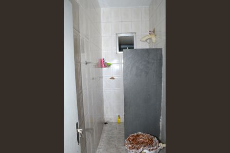 Banheiro de casa à venda com 2 quartos, 366m² em Goiânia, Belo Horizonte